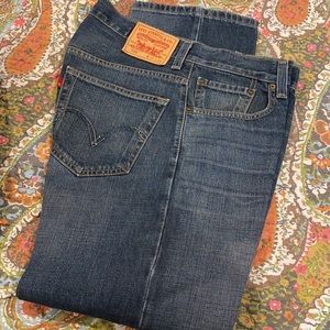 Levi’s 559 jeans